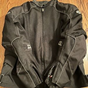 Joe Rocket Velocity 2X Motorcycle Jacket  w/zip out liner. Excellent condition!